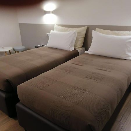 Sarzana'S Rooms Luaran gambar