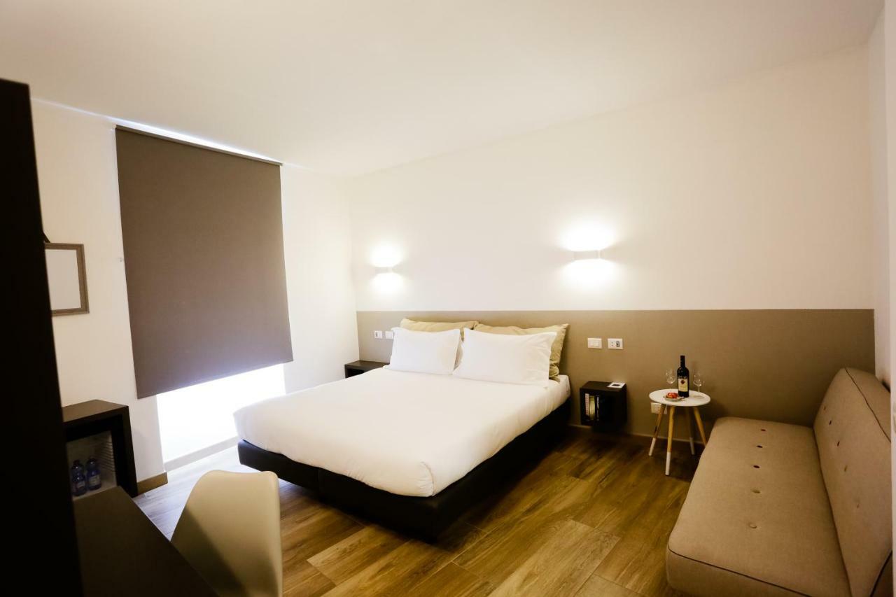 Sarzana'S Rooms Luaran gambar